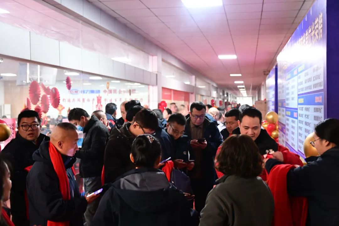 年会专题：创新引领，共赴新征程----程力汽车集团股份有限公司隆重召开2025年会暨授奖表彰大会